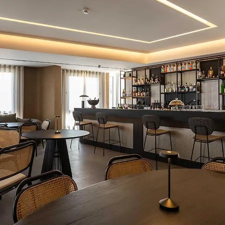 Hotel Hotiday Collection -